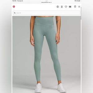 25’ Lululemon wonder train leggings in misty glade